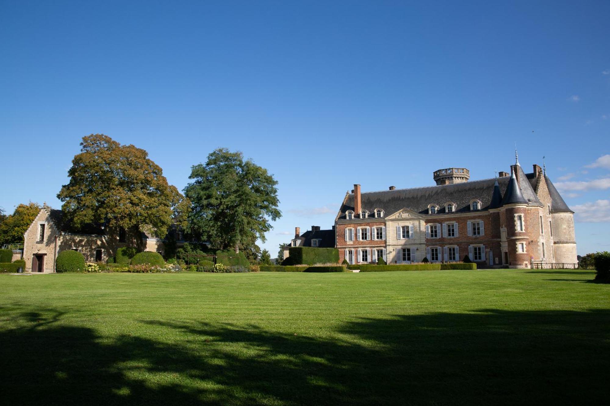 Chateau De Montmirail Montmirail  ภายนอก รูปภาพ